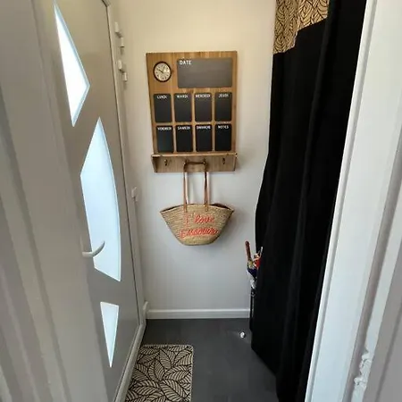 « L'hilo » 4 Personnes A 250 M De La *