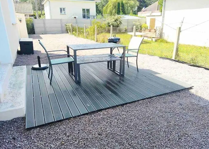 « L'hilo » 4 Personnes A 250 M De La *